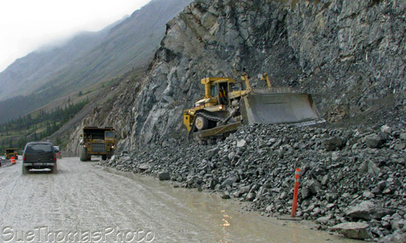 Construction along Kluane Lake, Yukon