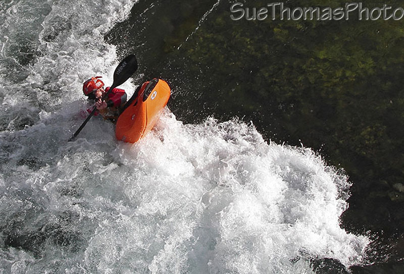 Playboating / kayaking on the Yukon River near Whitehorse