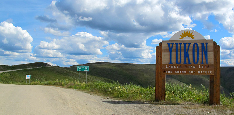Yukon border on the Taylor Highway & Top of the World Highway